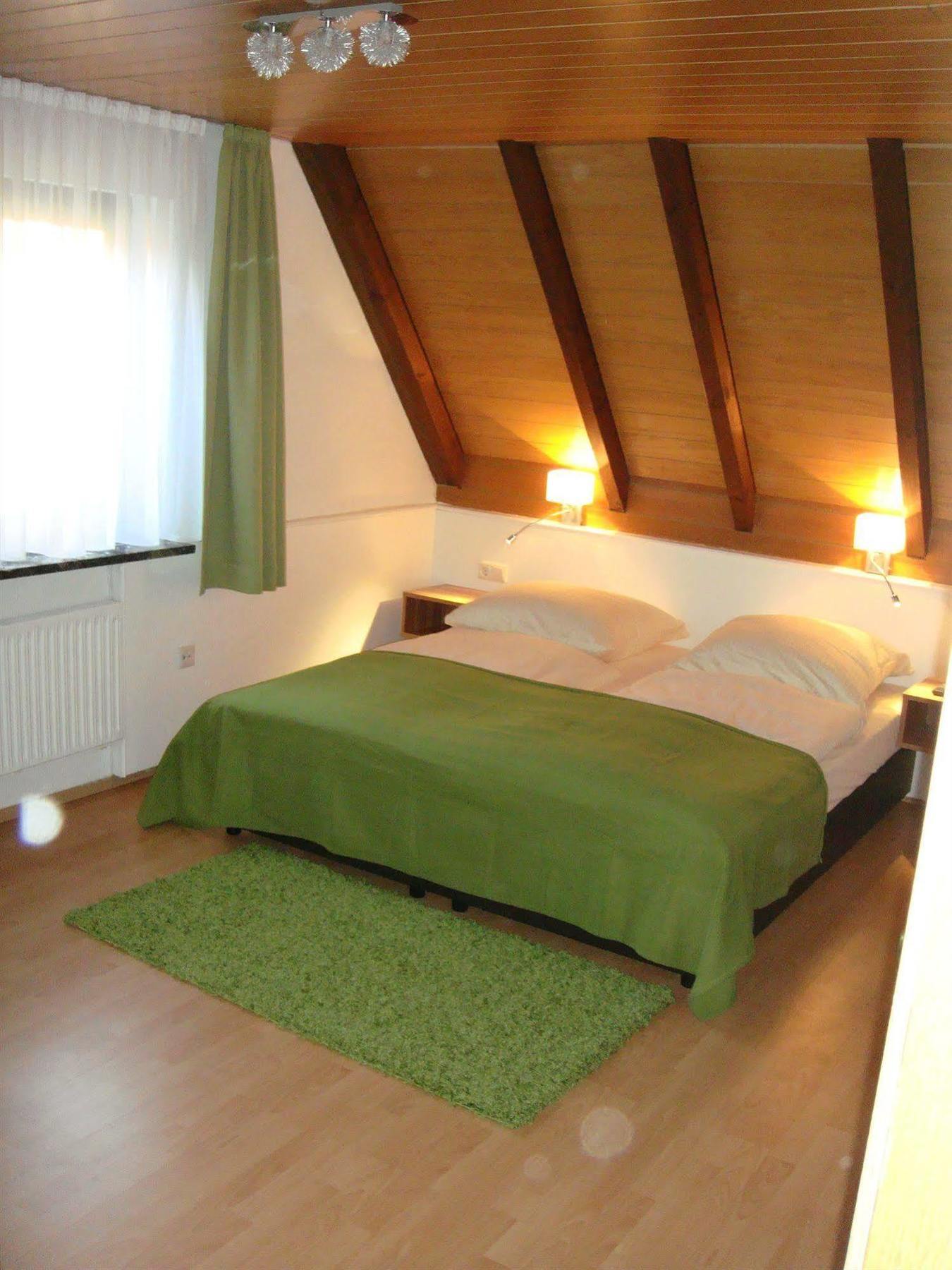 Hotel Smart-Inn Ерланген Екстериор снимка